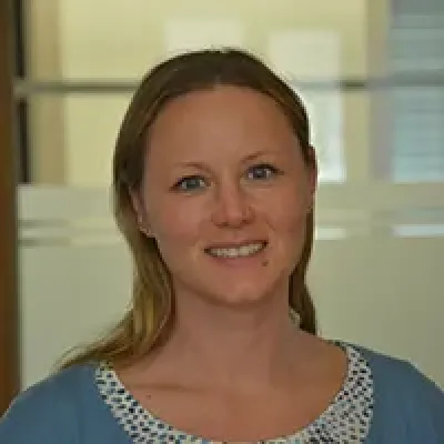 Regina Siller, Kontaktperson