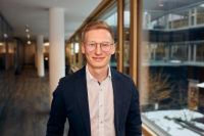 Manuel Vogl, Kontaktperson