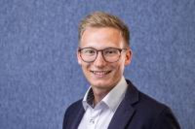 Manuel Vogl, Kontaktperson