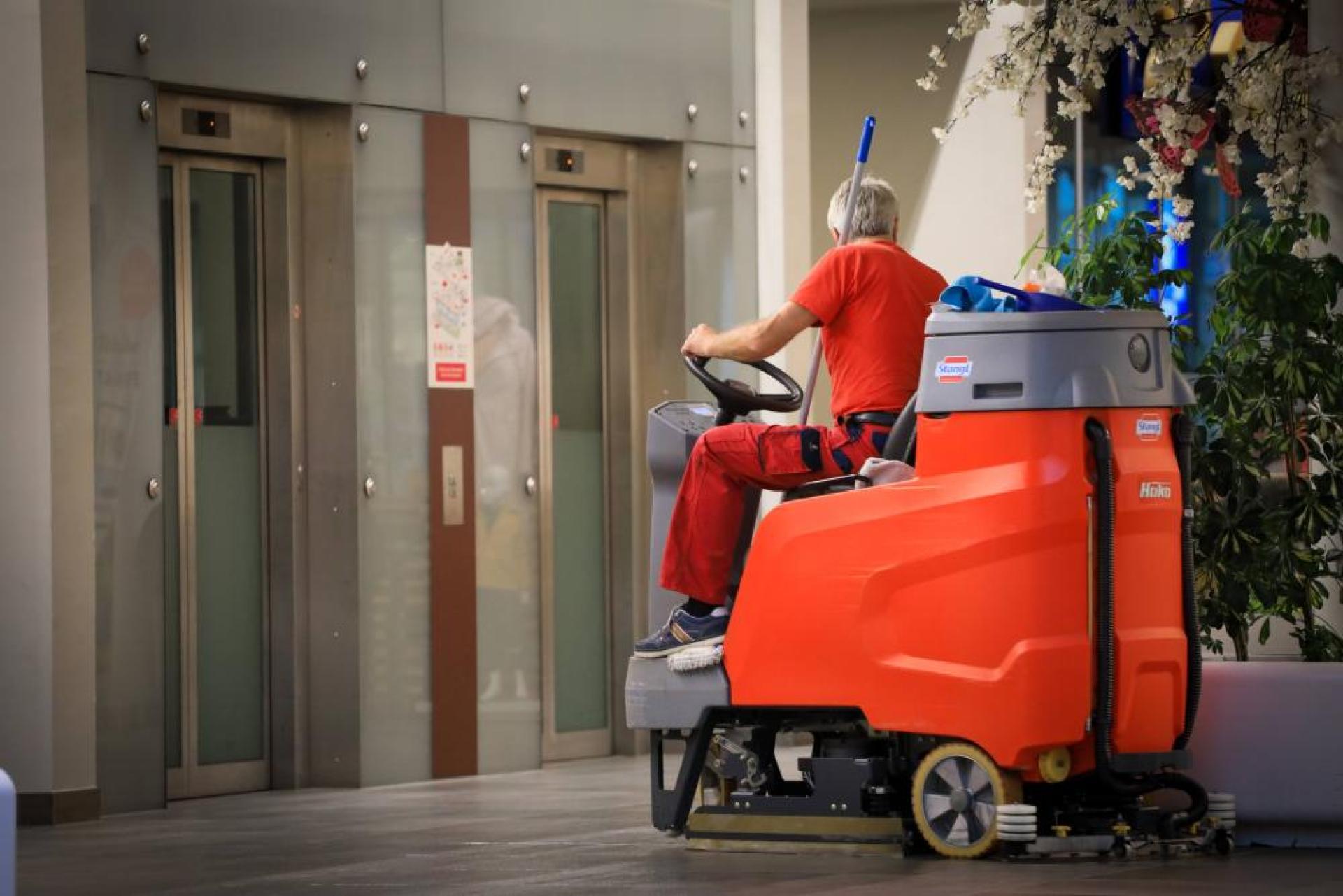 Reinigung Rieser GmbH Impressionsbilder des Arbeitgebers Nummer 1