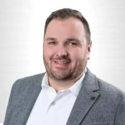 Andreas Turschitz, Kontaktperson