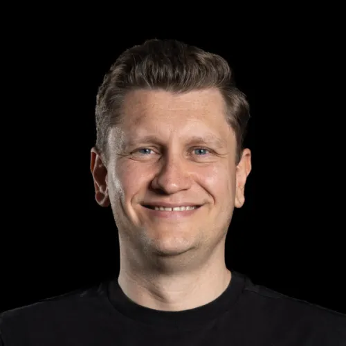 Marcel Schramm, Country Director