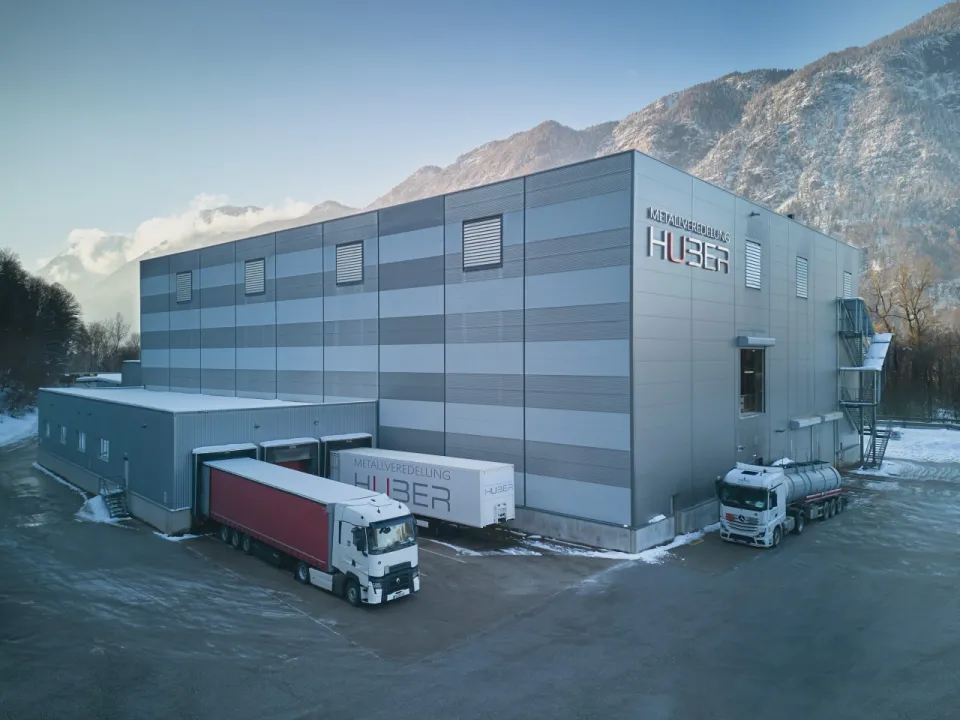 Controller*in (m/w/d) in Teilzeit (20-25 Wochenstunden) job posting header image
