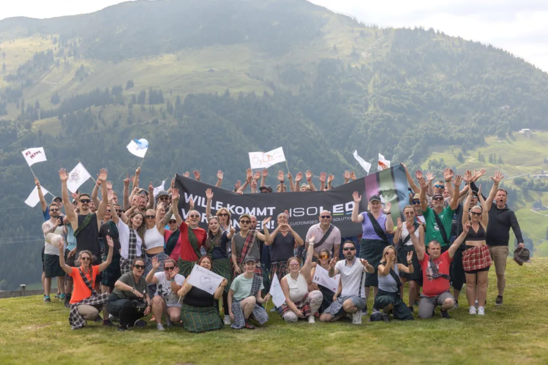 Vertriebsmitarbeiter Innendienst B2B – Beratung & Verkauf (Vollzeit/Teilzeit ab 20 h) m/w/d job posting header image