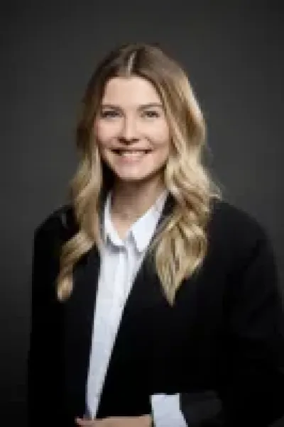 Julia Zaglacher, Kontaktperson