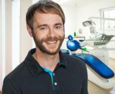 Dr. Alexander Söllner, Kontaktperson